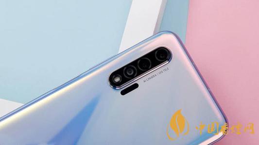 華為手機銷量或跌八成！華為手機是否會降價?