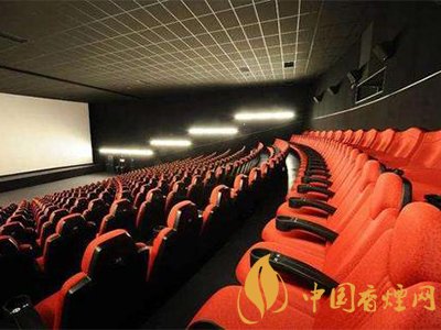 劇院等演出場所限流提至50% 為什么這么做？
